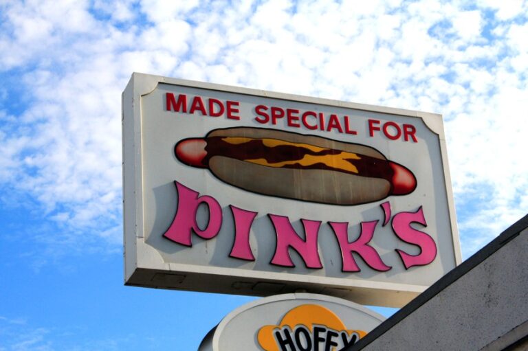 Pinks Hot Dogs Los Angeles - California Through My Lens