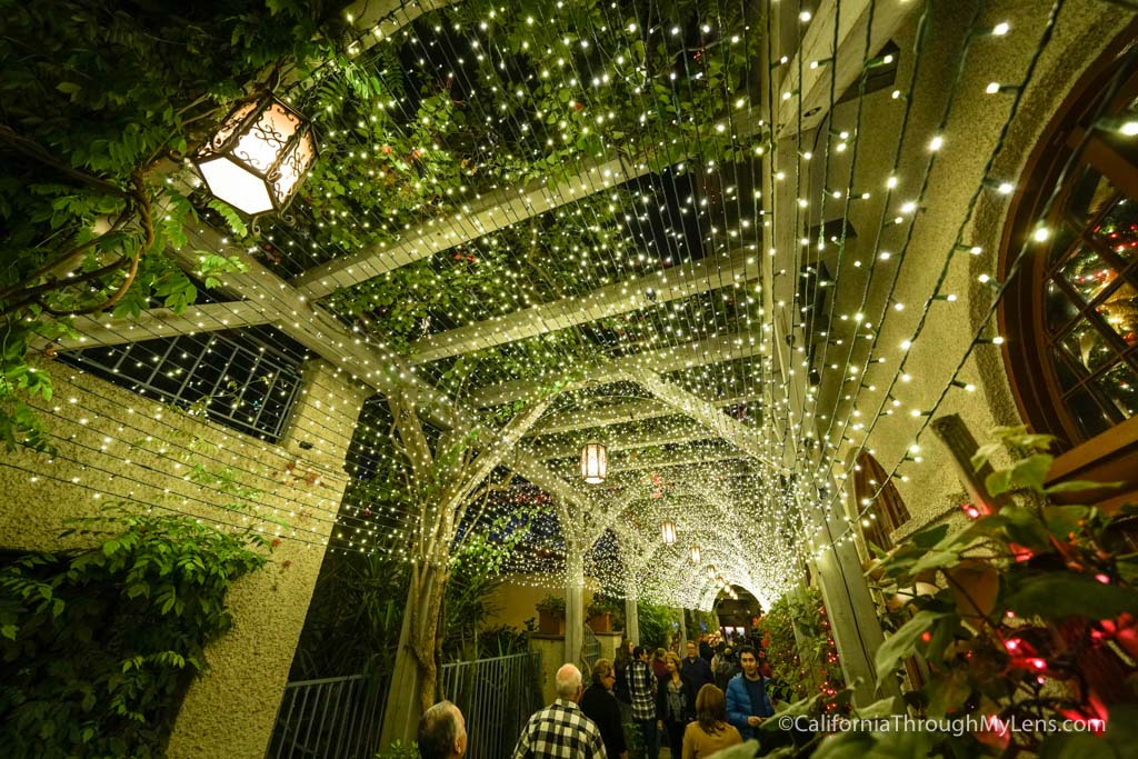 Mission Inn Riverside Light Show Festival of Lights at the Mission Inn in Riverside, CA - California ...