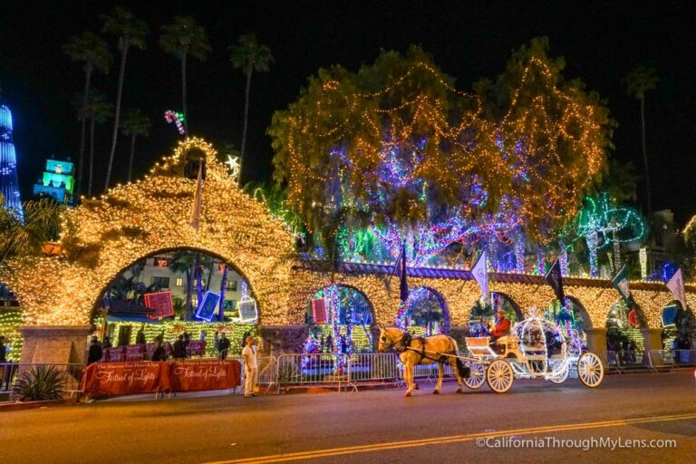 Mission Inn Riverside Light Show Festival of Lights at the Mission Inn in Riverside, CA - California ...