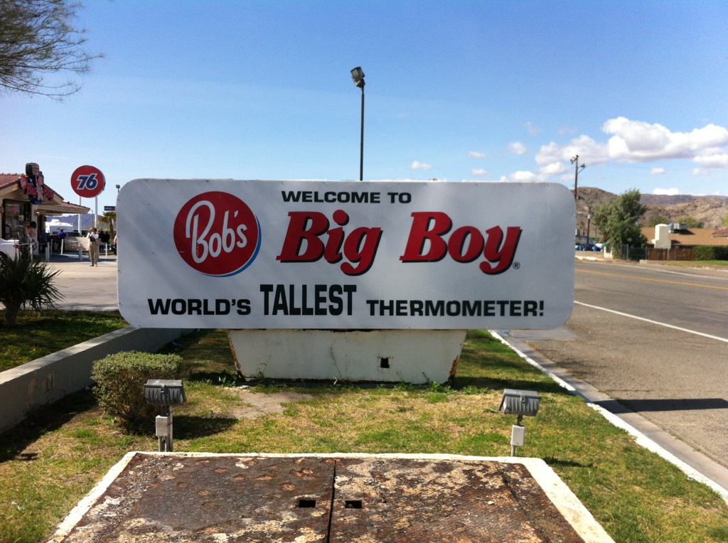 World's Tallest Thermometer in Baker - California Through My Lens