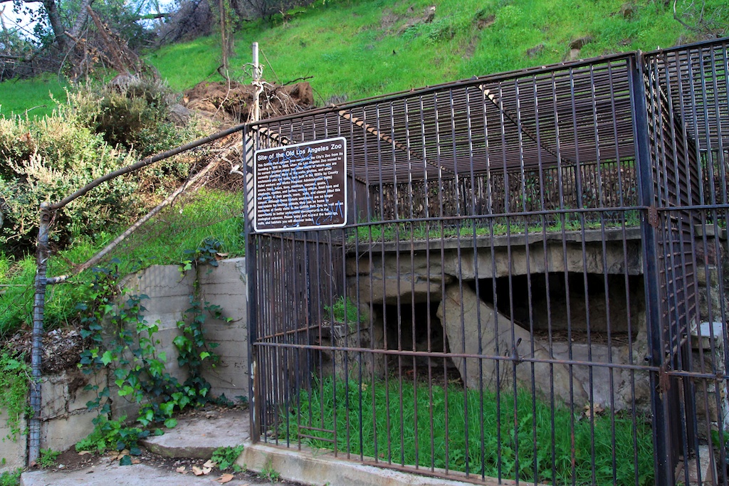 Old LA Zoo Sign