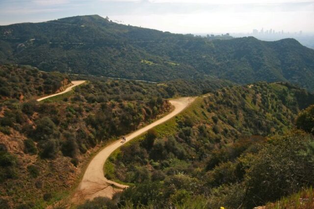 Hollywood Sign & The Batcave: Hiking LA's Famous Spots - California ...