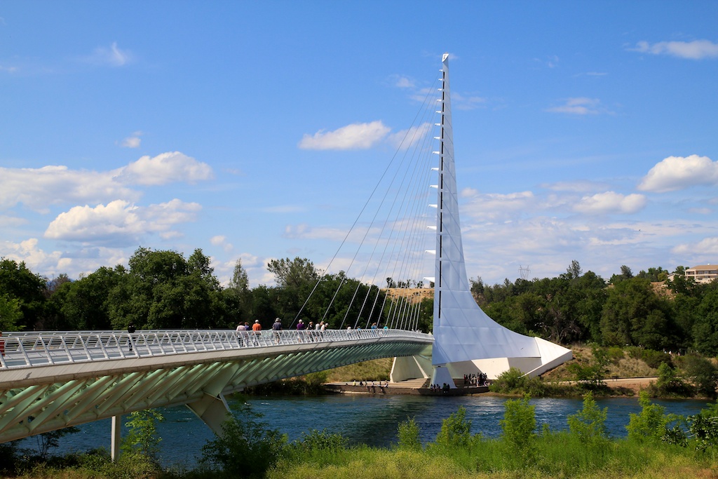 sundial bridge at night