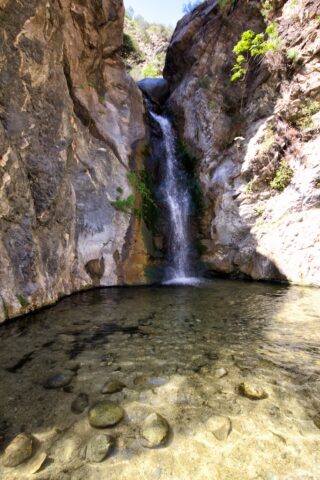 Eaton Canyon Falls Trail: A Beautiful Waterfall Close to LA ...