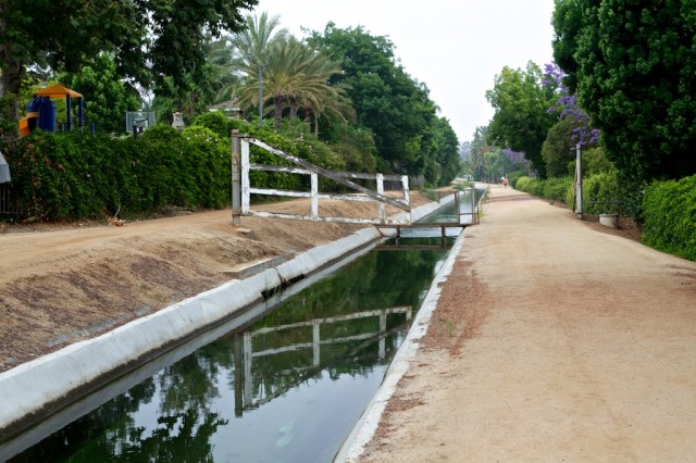 Gage Canals 3
