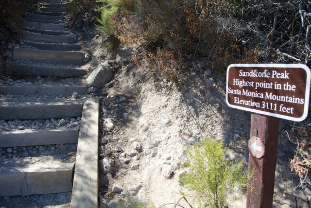 Sandstone Peak 12