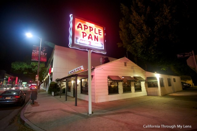 Apple Pan Hamburgers 1