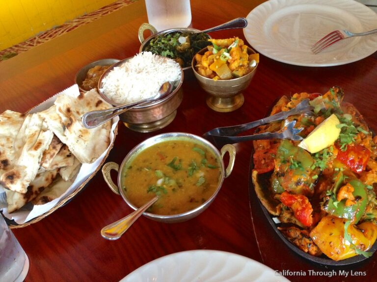 Himalaya Restaurant: Eat Nepalese Food on Pillows in Ventura