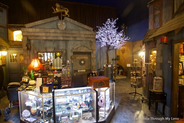 Whimsic Alley: The Geek Store You Have Dreamed About