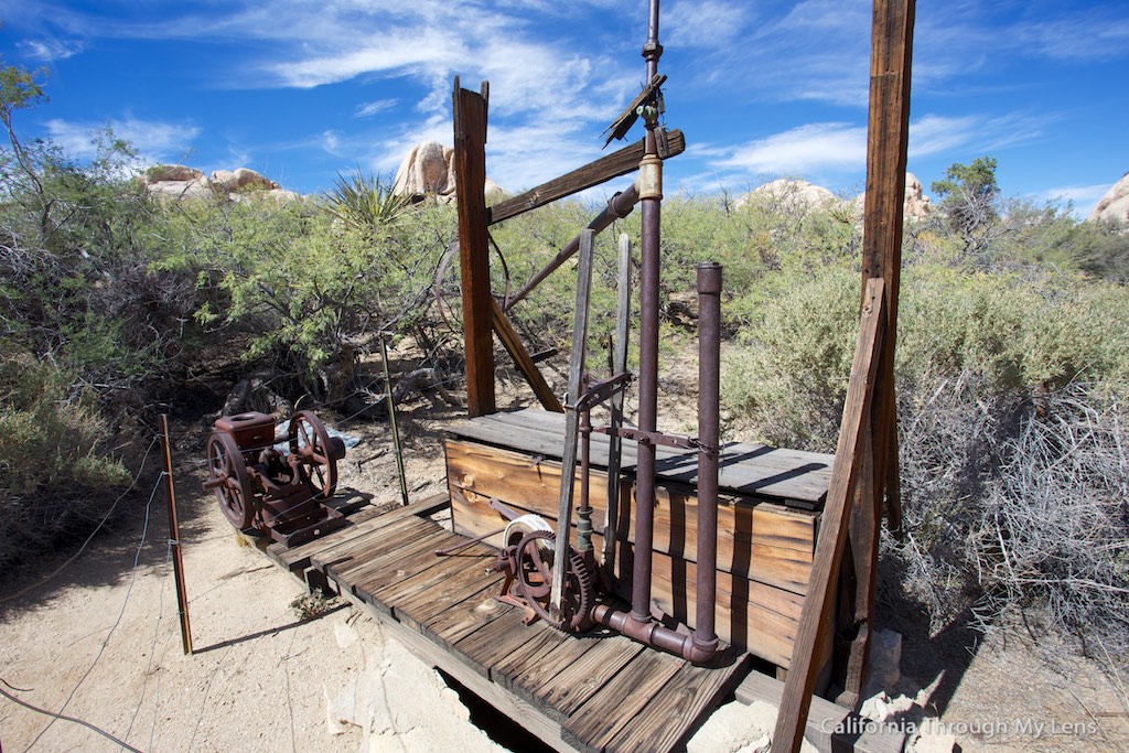 Wall Street Mill: Mine & Abandoned Cars in Joshua Tree National Park ...