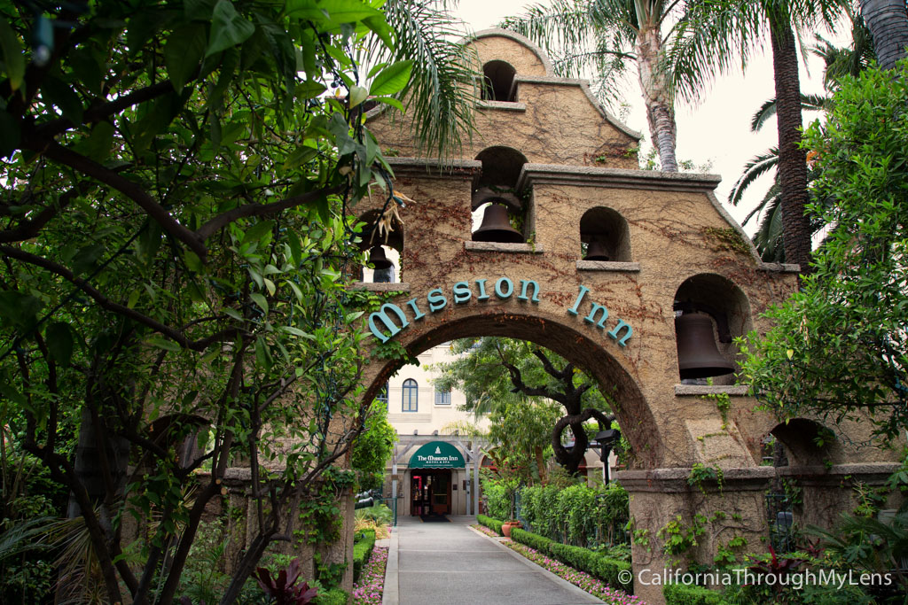 The entrance of the Mission Inn Hotel and Spa courtyard in