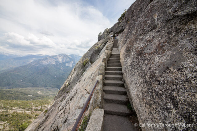 Sequoia national park moro rock clearance trail