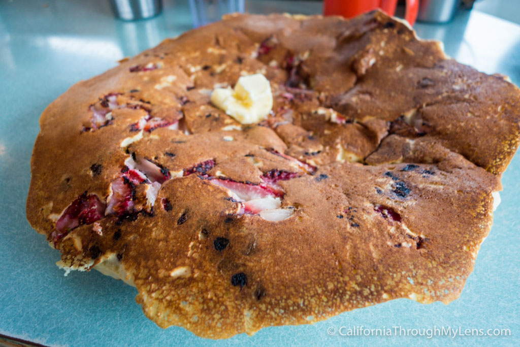 LouLou's Griddle in the Middle in Monterey California Through My Lens
