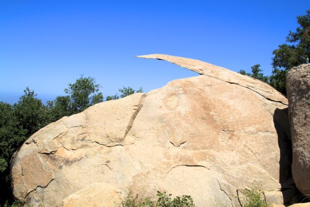 Potato-Chip-Rock