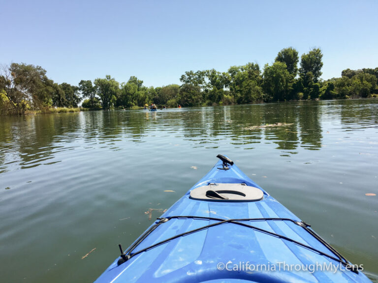 Kayaking on Lake Lodi and Mokelumne River with Headwater Kayaks