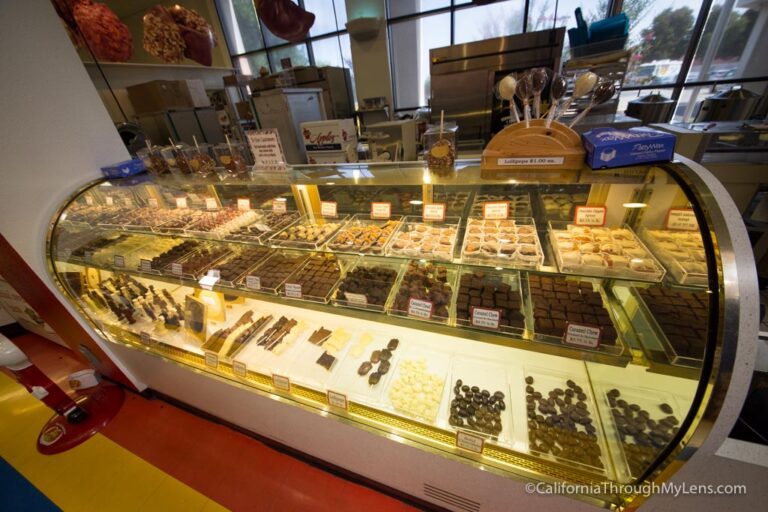 Jelly Belly Factory Tour: Learn How Jelly Beans are Made in Fairfield ...