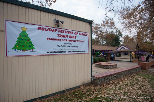 griffith-park-holiday-lights-train-1