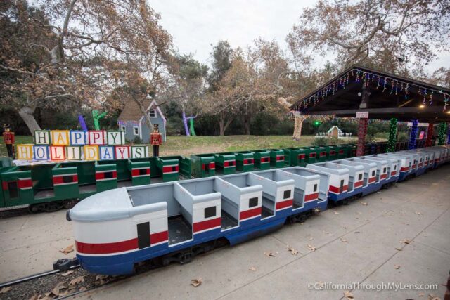 griffith-park-holiday-lights-train-2