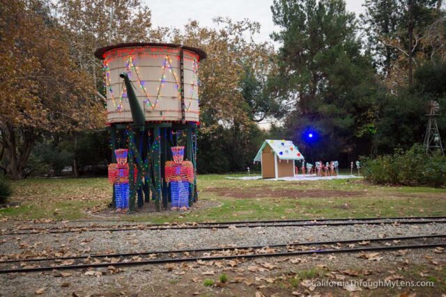 griffith-park-holiday-lights-train-4