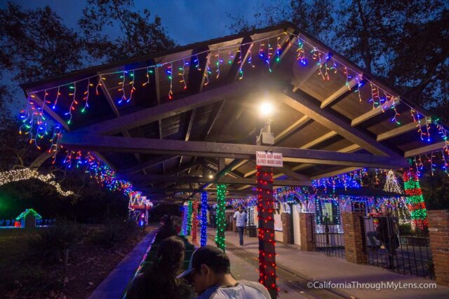 griffith-park-holiday-lights-train-5