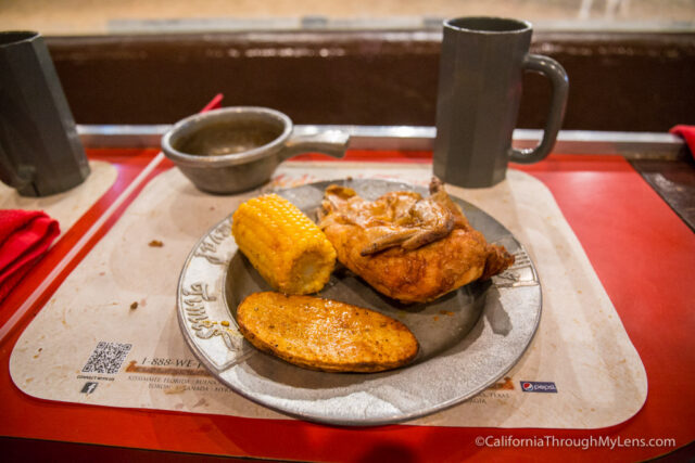 medieval times food server