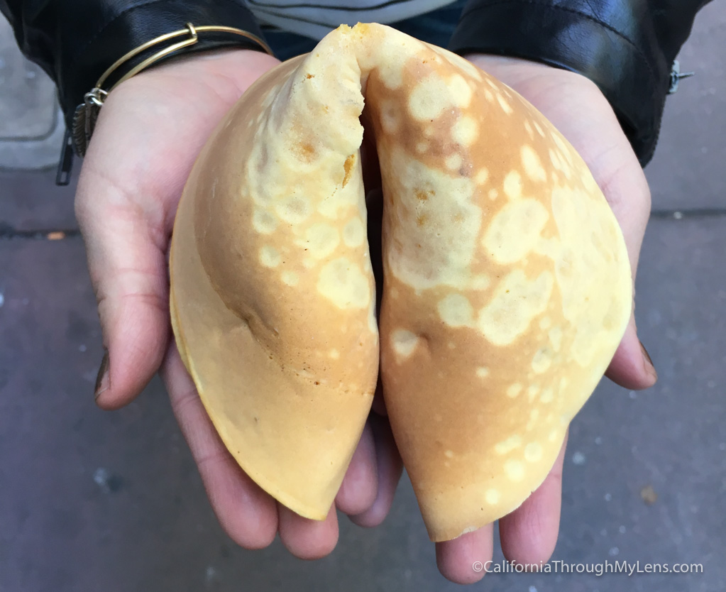 Golden Gate Fortune Cookie Factory in San Francisco's Chinatown