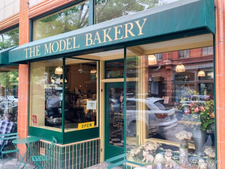 Model Bakery: Fantastic English Muffins in St Helena