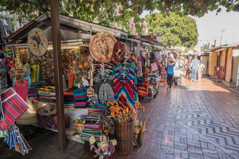 Olvera St: What to do in El Pueblo de Los Angeles Historic Monument