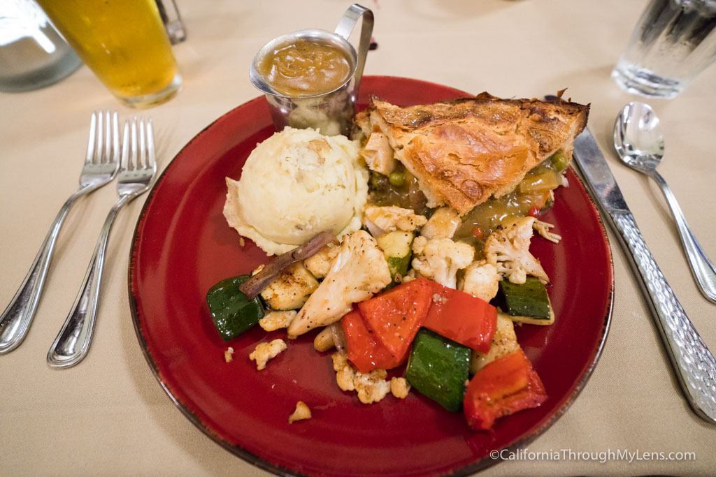 Linn’s Restaurant Olallieberry Pie and Comfort Food in Cambria