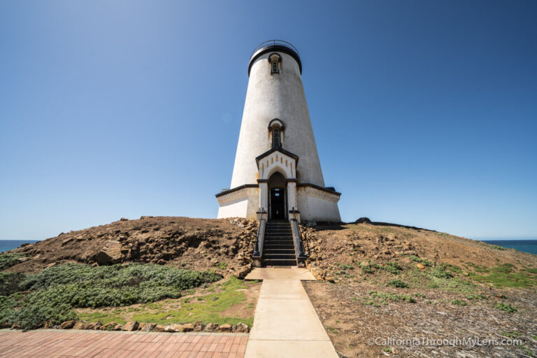 Piedras Blancas Lighthouse Tour in San Simeon