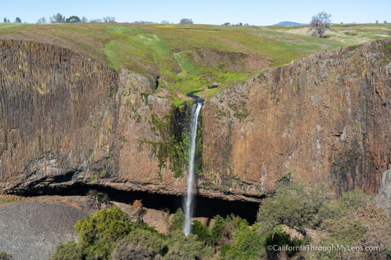 Phantom Falls Hike in North Table Mountain Ecological Reserve