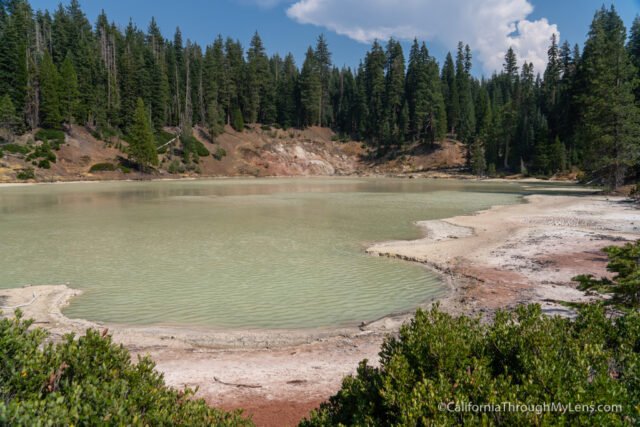 11 Things to do in Lassen Volcanic National Park - California Through My  Lens